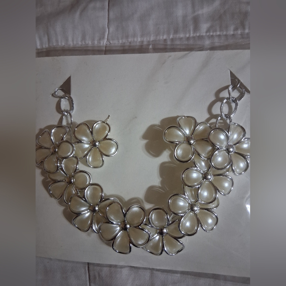 handmade necklace and earing set